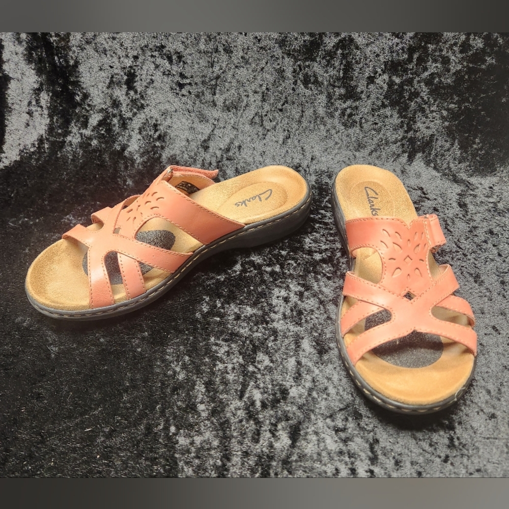Clarks Leisa Plum Coral Color Leather Sandals-Size 6M